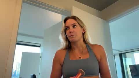 Gracie Mae online show from October 2025 10:29:01 PM