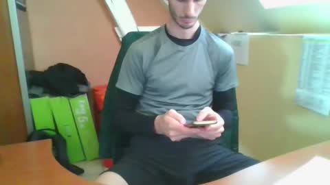 Snapshot of grandbi chatting on January 2025 01:08:02 PM grandbi online show from January 2025 01:08:02 PM