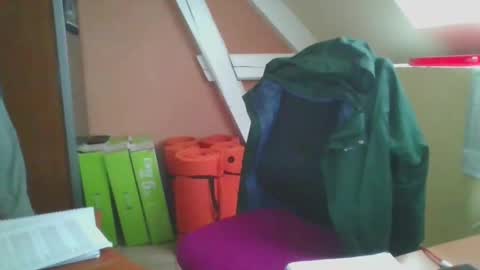 Snapshot of grandbi chatting on January 2025 01:13:02 PM grandbi online show from January 2025 01:13:02 PM