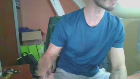 Snapshot of grandbi chatting on February 2025 03:08:01 PM grandbi online show from February 2025 03:08:01 PM