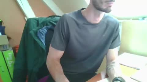 Snapshot of grandbi chatting on March 2025 03:20:01 PM grandbi online show from March 2025 03:20:01 PM