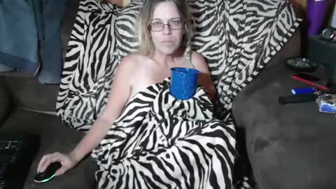 Granny Low online show from December 2024 08:50:01 PM
