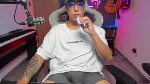 Snapshot of granxarma chatting on January 2025 05:10:01 AM granxarma online show from January 2025 05:10:01 AM