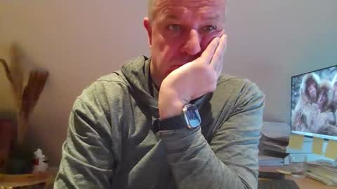 Snapshot of grau197077 chatting on February 2026 08:52:02 AM grau197077 online show from February 2026 08:52:02 AM