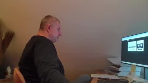 Snapshot of grau197077 chatting on February 2026 08:21:01 AM grau197077 online show from February 2026 08:21:01 AM