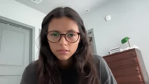 Snapshot of greasybangs chatting on April 2026 02:22:02 PM greasybangs online show from April 2026 02:22:02 PM