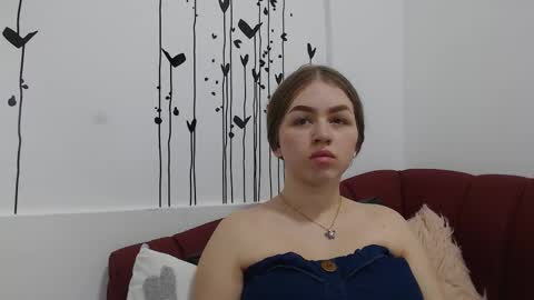 Snapshot of grecia_rouse chatting on September 2025 09:49:02 PM  GRECIA  online show from September 2025 09:49:02 PM