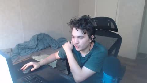 greendynomite_04 online show from March 2026 12:39:01 AM