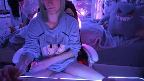 GreenEyedLovexo online show from October 2025 05:41:02 AM