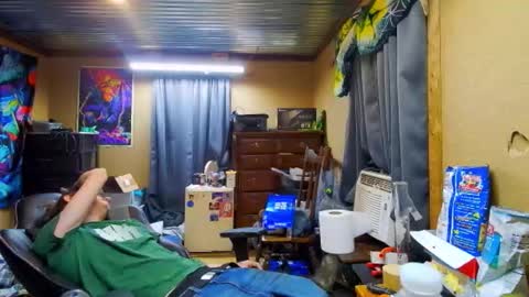 Greenlungs8195 online show from March 2026 07:15:01 AM