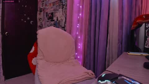 Medussa online show from January 2025 09:46:02 PM