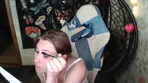 Lina online show from June 2026 01:05:02 PM