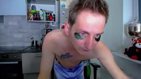 greg_photog online show from October 2025 02:06:01 AM