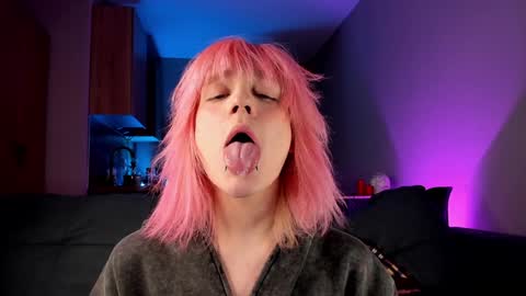 Greg-independent model online show from January 2025 08:46:02 PM