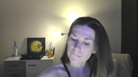 Greta online show from February 2025 11:24:01 PM