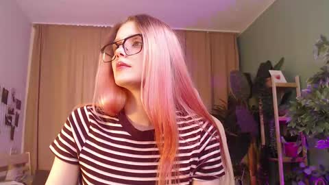 Snapshot of gretchen_mol chatting on January 2026 07:34:01 AM gretchen_mol online show from January 2026 07:34:01 AM