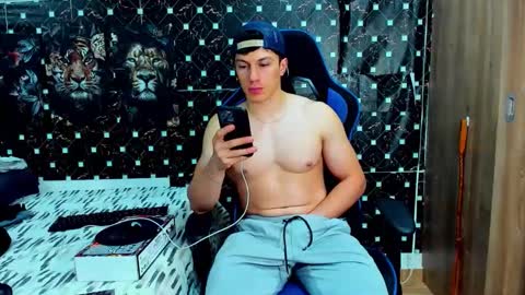 griego01 online show from May 2026 05:46:02 AM