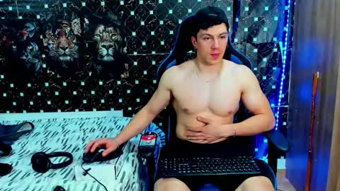 griego01 online show from May 2026 03:23:02 AM