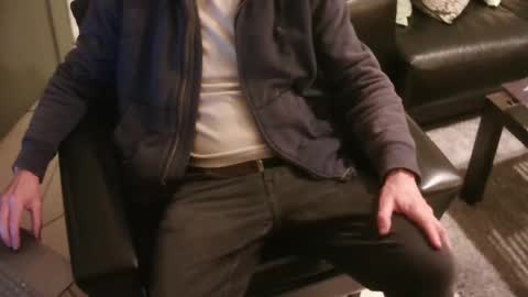 Snapshot of grimbergen123 chatting on December 2024 08:48:01 PM Grim online show from December 2024 08:48:01 PM