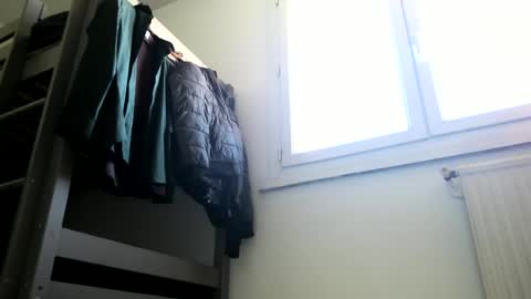 Aurlien online show from June 2026 07:57:02 AM