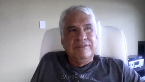 Snapshot of grisa01 chatting on December 2025 06:04:02 PM grisa01 online show from December 2025 06:04:02 PM