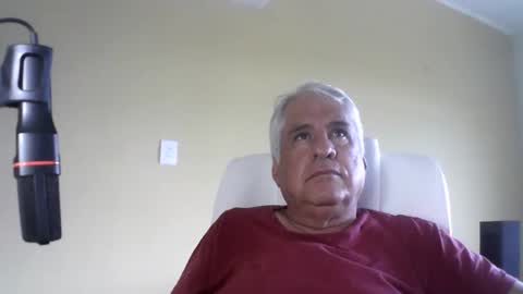 Snapshot of grisa01 chatting on January 2026 12:40:01 PM grisa01 online show from January 2026 12:40:01 PM