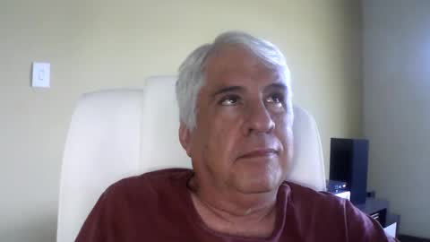 Snapshot of grisa01 chatting on January 2026 12:52:01 PM grisa01 online show from January 2026 12:52:01 PM