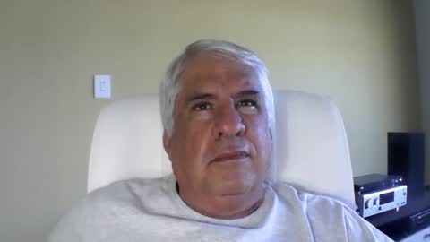 Snapshot of grisa01 chatting on January 2026 12:21:02 PM grisa01 online show from January 2026 12:21:02 PM