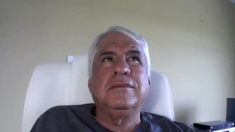 Snapshot of grisa01 chatting on January 2026 12:10:02 PM grisa01 online show from January 2026 12:10:02 PM