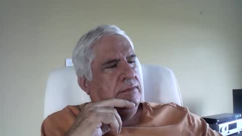 Snapshot of grisa01 chatting on January 2026 12:32:02 PM grisa01 online show from January 2026 12:32:02 PM