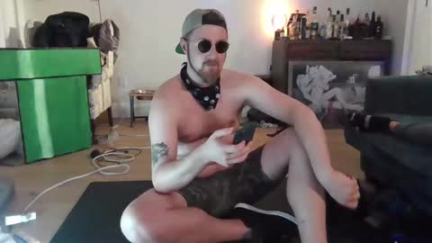 Snapshot of growingcub94 chatting on January 2025 02:40:02 AM Alpha pup online show from January 2025 02:40:02 AM