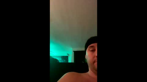 Snapshot of growinggirl chatting on January 2025 09:58:02 AM growinggirl online show from January 2025 09:58:02 AM