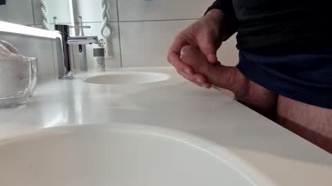 Snapshot of grumpy64 chatting on January 2025 08:58:01 PM Grumpy online show from January 2025 08:58:01 PM