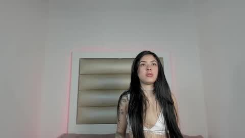 Snapshot of grupojade chatting on November 2025 07:00:02 AM grupojade online show from November 2025 07:00:02 AM