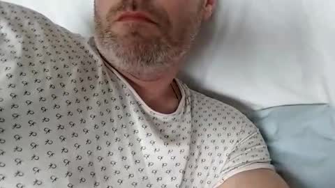 Snapshot of grzegorz34 chatting on January 2025 12:33:01 PM Greg online show from January 2025 12:33:01 PM