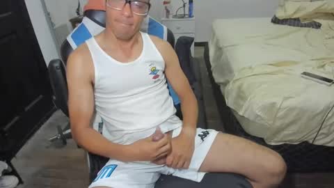 guachin_new online show from December 2024 07:33:02 AM