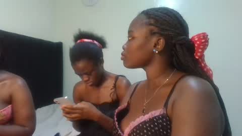 Snapshot of gud_lunah1 chatting on June 2026 03:43:01 PM gud_lunah1 online show from June 2026 03:43:01 PM