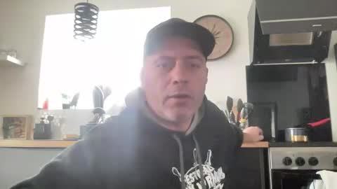 guil0 online show from March 2026 05:04:01 PM