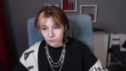 guitarandangell online show from February 2026 05:44:02 AM