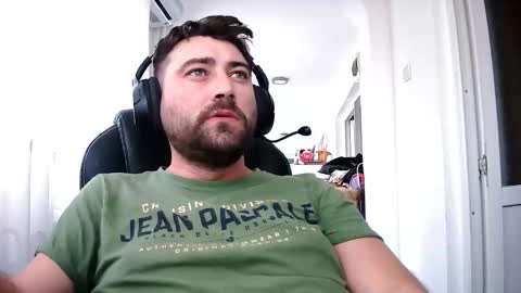 Snapshot of guliverreal chatting on December 2025 08:23:01 AM guliverreal online show from December 2025 08:23:01 AM