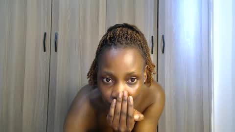 Snapshot of gulpess chatting on July 2026 12:20:01 PM Miss Incredible online show from July 2026 12:20:01 PM