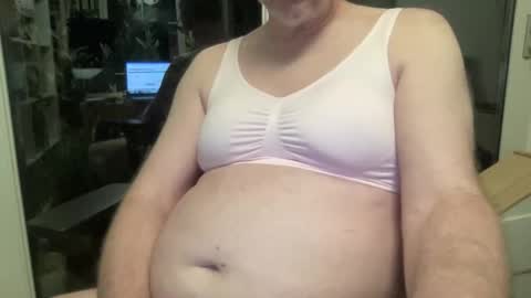Snapshot of gummicasual chatting on February 2026 10:36:01 PM gummicasual online show from February 2026 10:36:01 PM