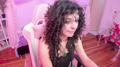 Snapshot of gummo_ chatting on November 2025 08:30:02 PM gummo_ online show from November 2025 08:30:02 PM