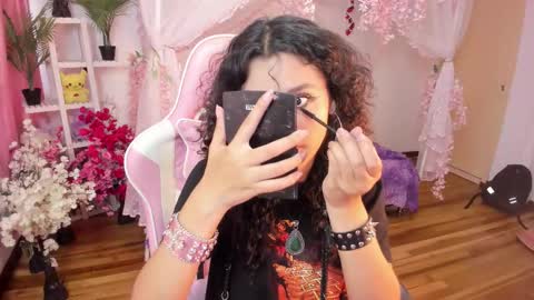 gummo_ online show from December 2025 08:59:01 PM