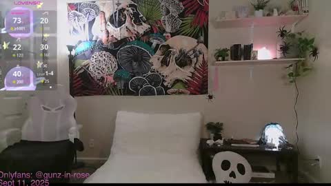 Kylie online show from September 2025 03:23:02 PM