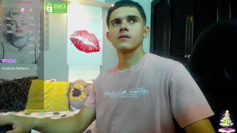Snapshot of gurvinderr chatting on December 2024 11:45:01 PM Hushaima Gur online show from December 2024 11:45:01 PM