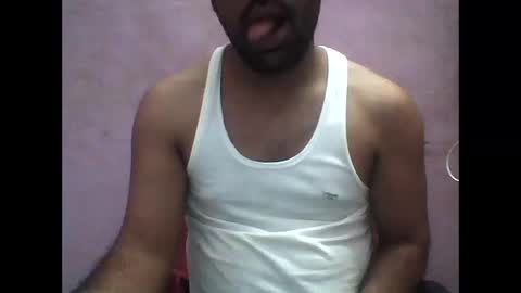 Snapshot of gury9476 chatting on October 2025 09:11:04 AM Preet online show from October 2025 09:11:04 AM