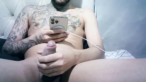 Snapshot of gustavo942493 chatting on May 2026 06:59:01 PM gustavo942493 online show from May 2026 06:59:01 PM