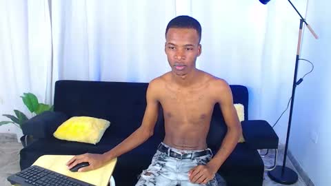 Snapshot of gusy_18 chatting on February 2026 08:38:02 PM Gusty online show from February 2026 08:38:02 PM