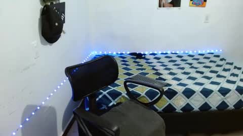 Guts online show from February 2025 10:54:01 PM